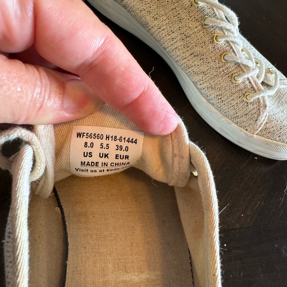 Keds Orthite canvas lace up sneakers. Size 8. Lightly worn. - Picture 2 of 7